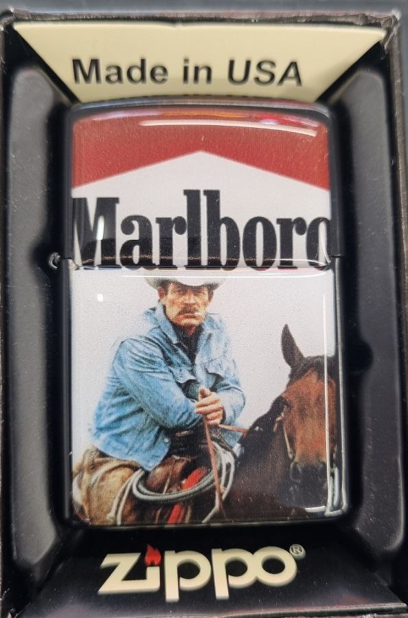 خرید فندک بنزینی طرح Zippo